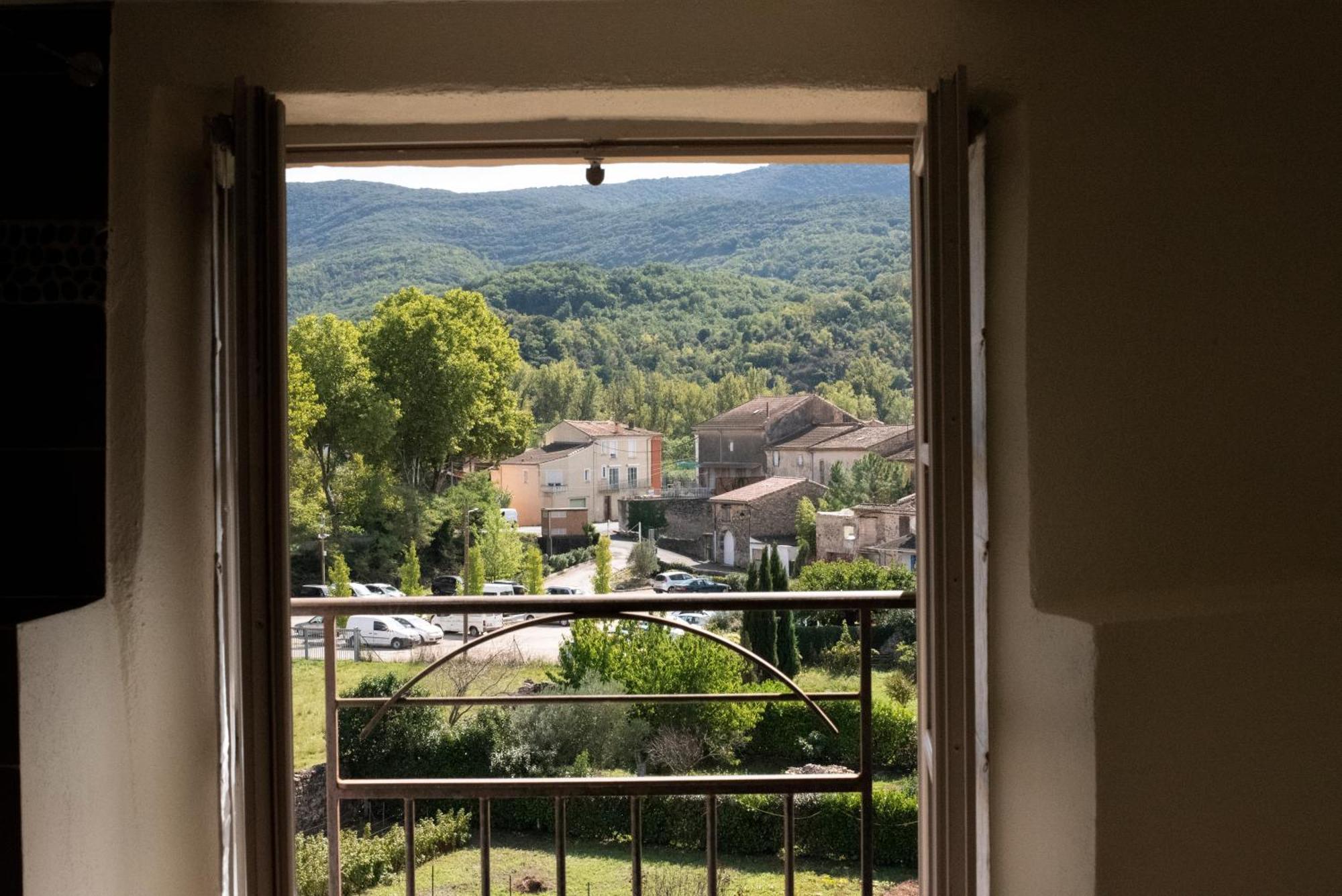 Le Couvent D'Hérépian Buitenkant foto